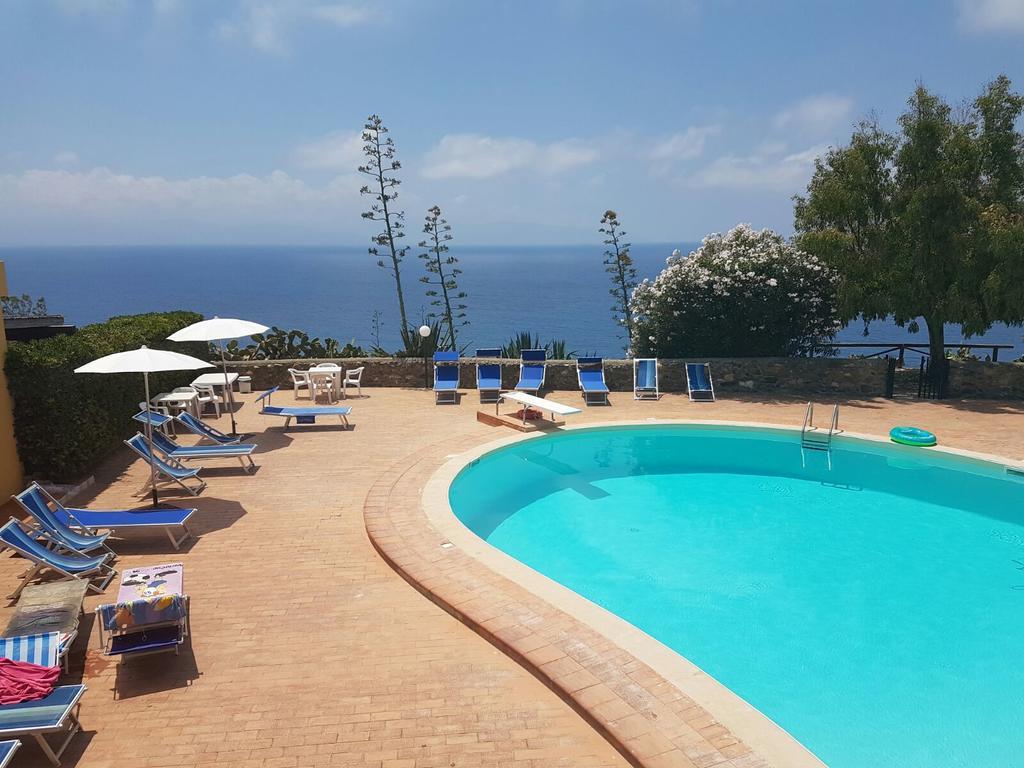 Gli Appartamenti Degli Dei Milazzo Exterior foto